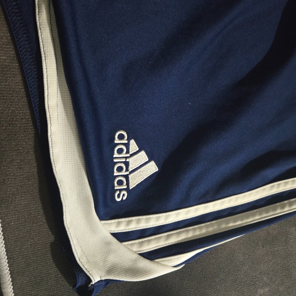 Adidas Never Worn Size XL Blue CUMA COOL Sports Shorts Excellent Buy